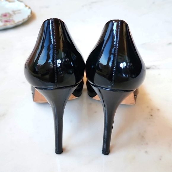 Ann Taylor black patent platform heels Size 8m - Picture 14 of 14